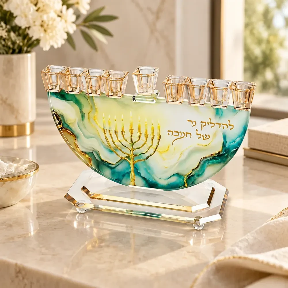 חנוכייה קריסטל כחולה מהודרת בגימור שיש עם הדפסה | 29X30 ס״מ