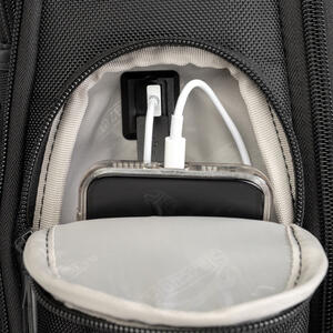 תיק גב יוקרתי עסקי למחשב נייד 15.6״ מבית SLAZENGER מסדרת OXFORD