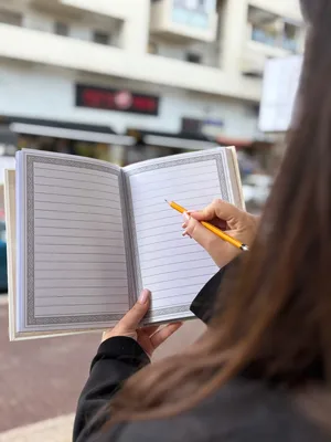 ספר חידושי תורה בכריכת סקאי מהודרת צבע לבן