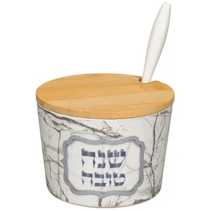 כלי לדבש מבמבוק טבעי עם כיתוב ׳שנה טובה׳ | 6.5 ס״מ