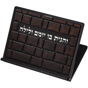 שטנדר עץ עם פלקטה דמוי עור בעיטור כותל | 38 ס״מ