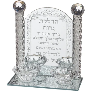 פמוטי קריסטל שקופים עם עיטור “הדלקת נרות” | 18 ס״מ