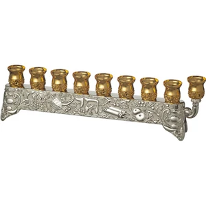 חנוכייה זהב מהודרת עם סמלי יודאיקה | 9X29 ס״מ