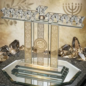 חנוכייה קריסטל מהודרת עם פלקטה | 36X37 ס״מ