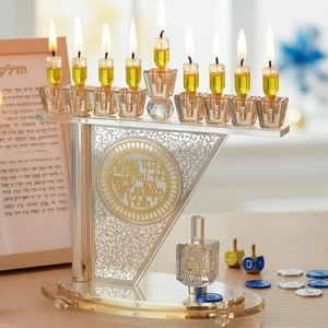 חנוכייה קריסטל מהודרת עם פלקטה אבנים | 27X28 ס״מ