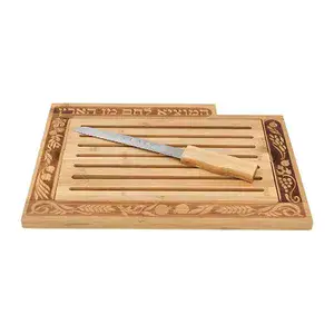 מגש חלה מהודר מעץ במבוק עם סכין 41X28 ס”מ