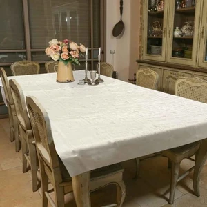 מפת שולחן בד לבנה עם כיתוב שבת ויום טוב | 350 ס״מ